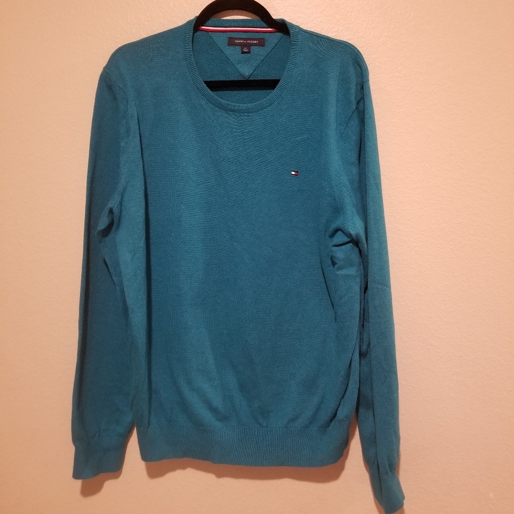 Tommy Hilfiger sweater